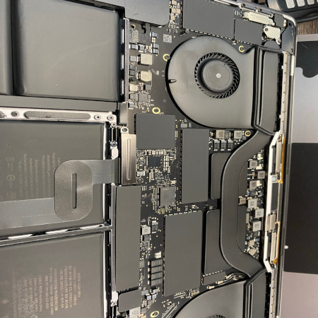 Lara Systems Apple Technical Lab